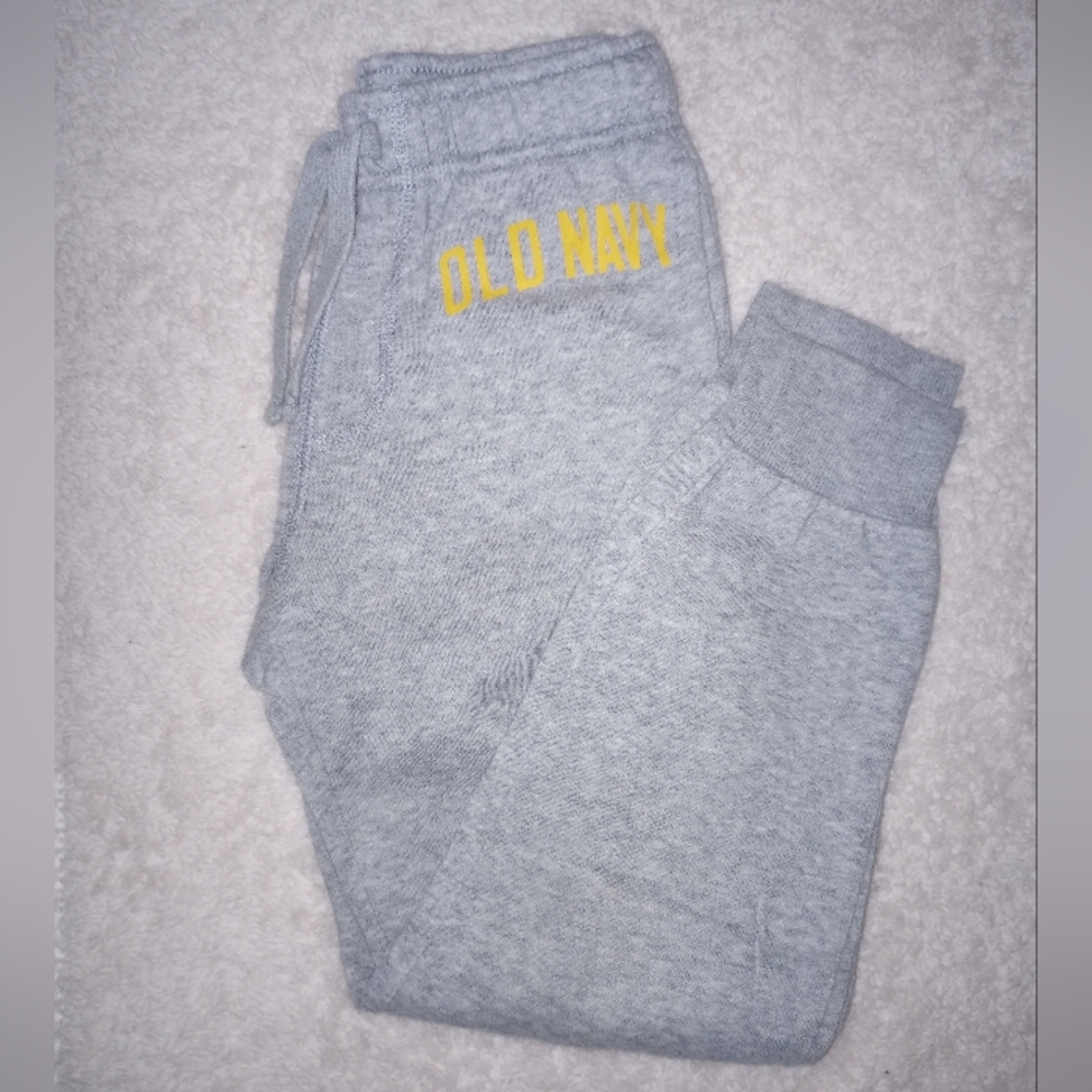 🐻👚🩴 Grey ON Sweat Pants